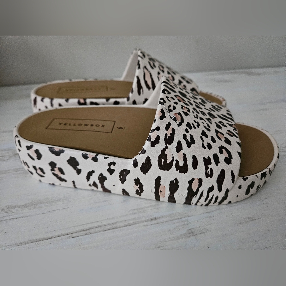 Yellow Box Women's Leopard Print Slide Sandals